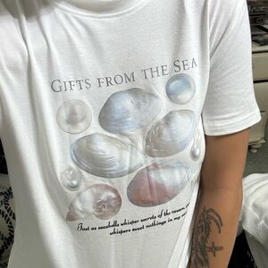 Gifts from the sea white shirt